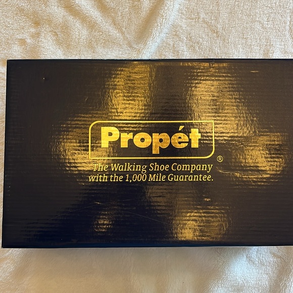 Brand new orthopedic and diabetic approved Propét dress shoes size 10 1/2, X(3E) - Picture 12 of 12